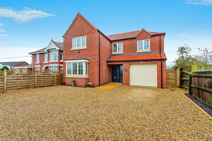 4 Bedroom Detached House For Sale In Fen Road, Billinghay, Lincoln, LN4
