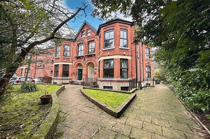 1 Bedroom Apartment For Sale In The Beeches, Wessex Lodge, M20