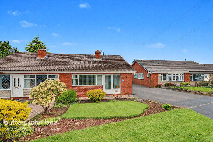 2 Bedroom Bungalow For Sale In Cornwall Avenue, Newcastle, ST5