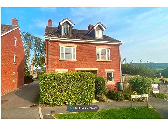 4 Bedroom Semi-Detached House To Rent In Dyers Meadow, Sidmouth, EX10