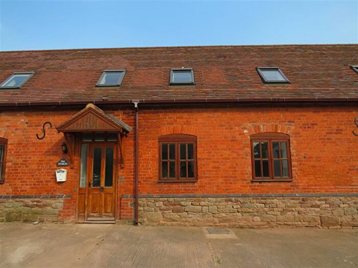 3 Bedroom Barn Conversion To Rent In Moreton-On-Lugg, Hereford, HR4