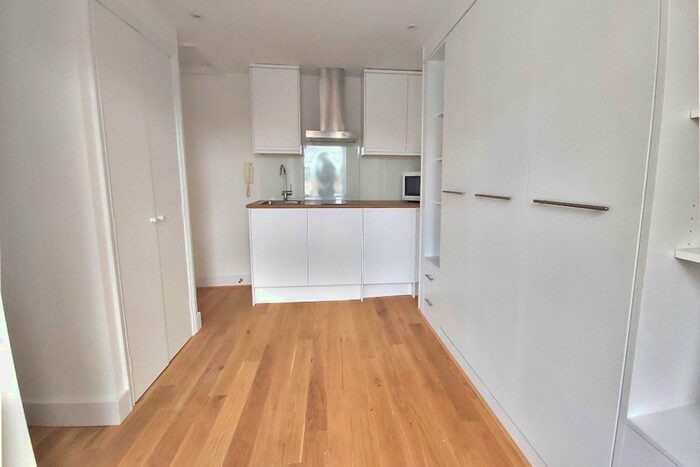1 Bedroom Studio To Rent In Coleherne Road, London, SW10