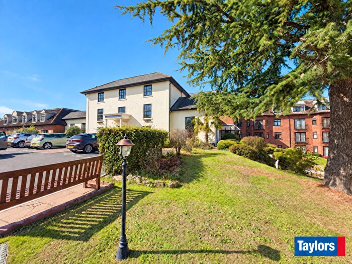 1 Bedroom Flat For Sale In Westley Court, Austcliffe Lane, Cookley, DY10