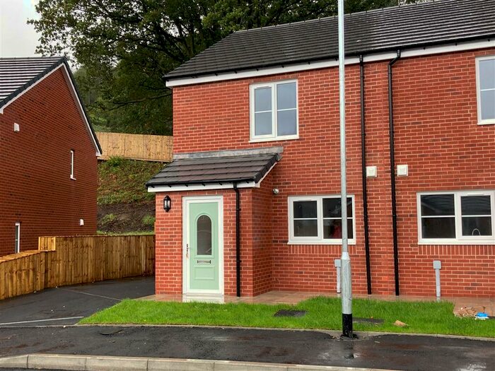 2 Bedroom House To Rent In Clyne, Neath, SA11