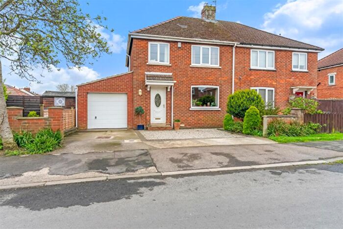3 Bedroom Semi Detached House For Sale In Emerson Road, Hurworth, Darlington, DL2