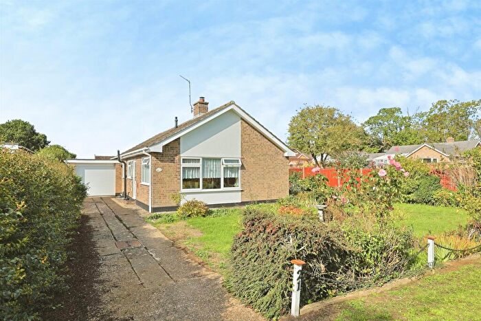 3 Bedroom Detached Bungalow For Sale In Orchard Close, Ashill, IP25