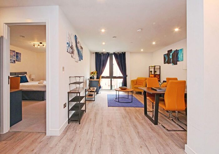 1 Bedroom Flat For Sale In Eboracum Way, York, YO31