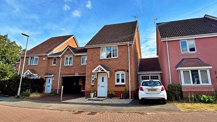 2 Bedroom Semi-Detached House For Sale In Remus Court, North Hykeham, Lincoln, LN6