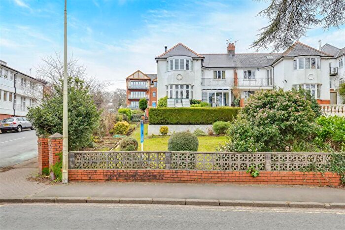 3 Bedroom Apartment To Rent In Lake Road East, Lake Side, Cardiff, CF23
