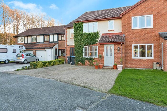 3 Bedroom Semi Detached House For Sale In Augustine Close, Durham, DH1
