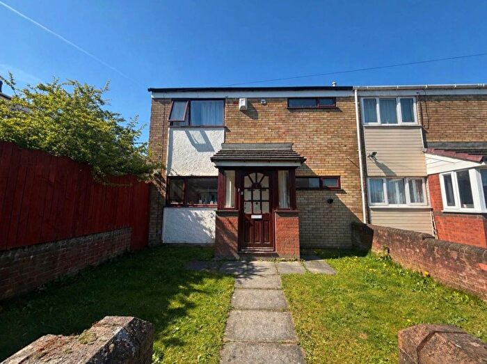 3 Bedroom End Of Terrace House For Sale In Glendale Grove, Towerhill, L33