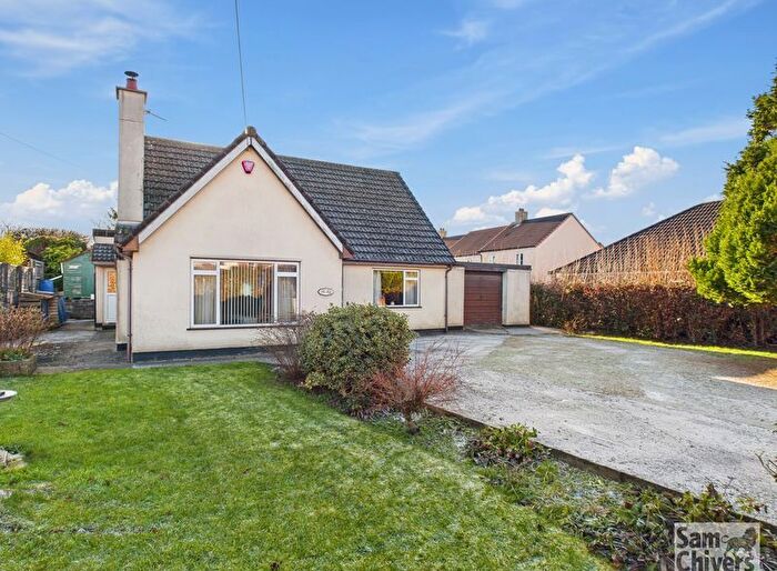 3 Bedroom Detached Bungalow For Sale In Maynard Terrace, Clutton, BS39