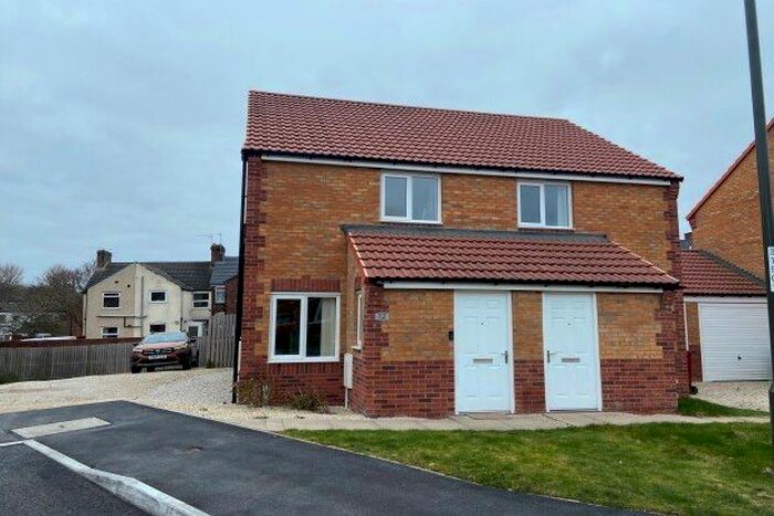 2 Bedroom Semi-Detached House To Rent In Masefield Place, Chesterfield, S42