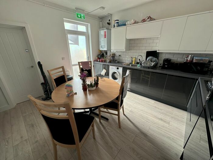 Studio To Rent In Lovely Lane, Warrington, WA5