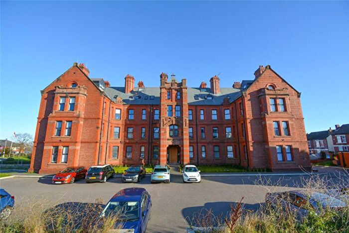 2 Bedroom Apartment For Sale In Gibson House Drive, Wallasey, Wirral, CH44