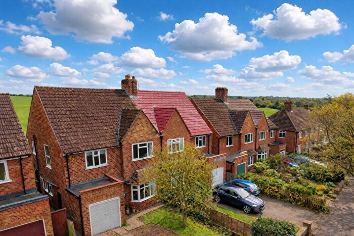 4 Bedroom Semi-Detached House For Sale In Knuston Spinney, Knuston, NN29