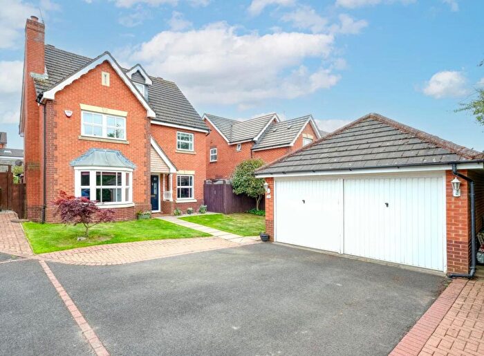 4 Bedroom Detached House For Sale In Great Hockings Lane, Webheath, B97