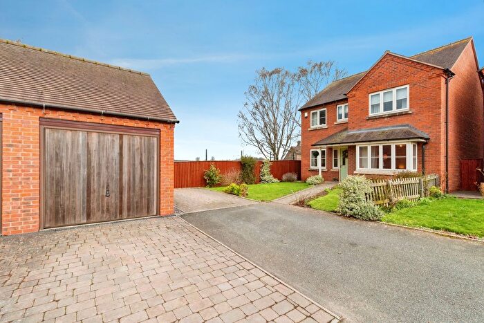 4 Bedroom Detached House For Sale In Parsons Close, Telford, Shropshire, TF2