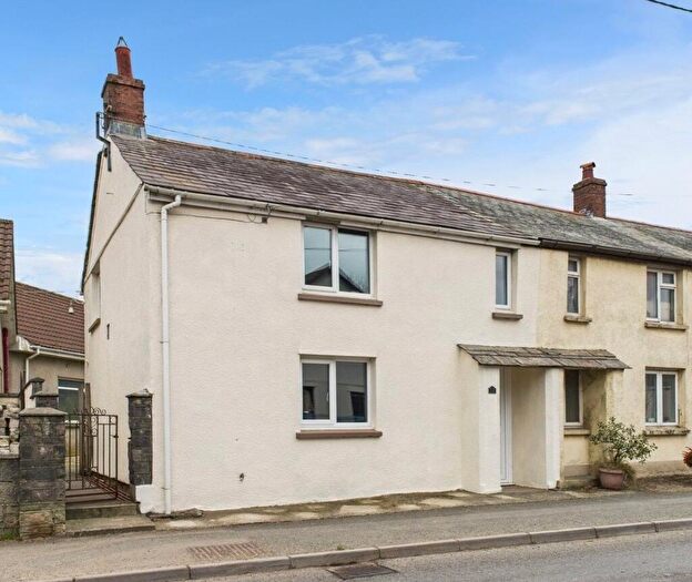 3 Bedroom End Of Terrace House For Sale In Kilkhampton, Cornwall, EX23