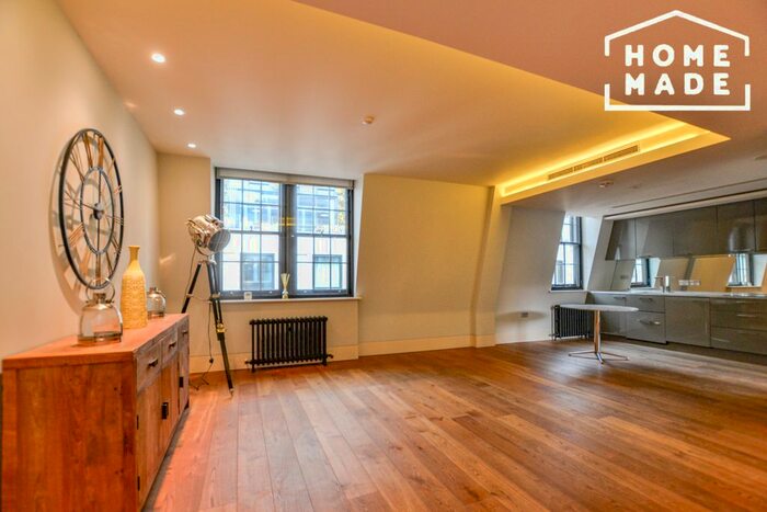2 Bedroom Flat To Rent In Wardour Street, W1F