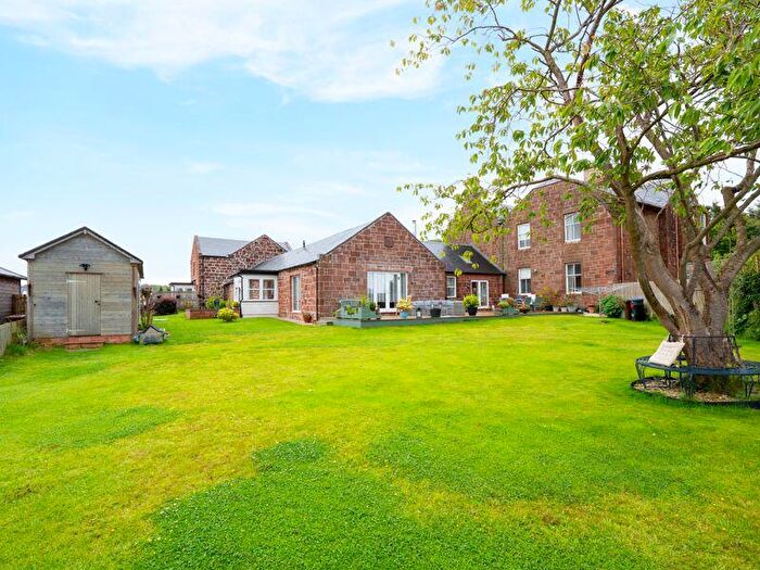 4 Bedroom Barn Conversion For Sale In Balgreen, Hollybush, KA6