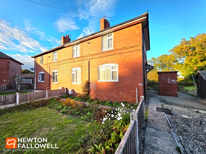 3 Bedroom Semi-Detached House For Sale In The Woodlands, Langwith, NG20