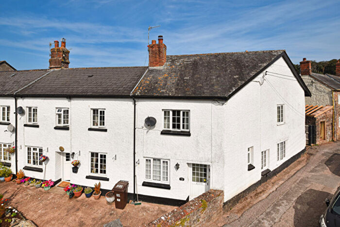 2 Bedroom Property For Sale In Coldharbour, Uffculme, EX15