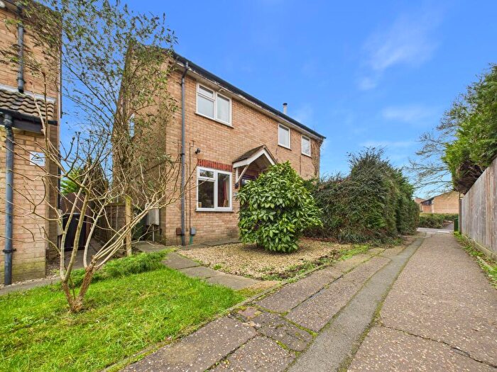 2 Bedroom Semi-Detached House For Sale In Sevenacres, Orton Brimbles, PE2