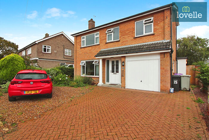 4 Bedroom Detached House For Sale In Elm Drive, Louth, LN11