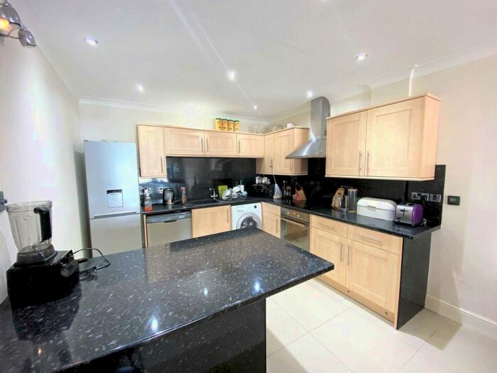 2 Bedroom Apartment To Rent In Arden Court, Dover Street, Canterbury, CT1