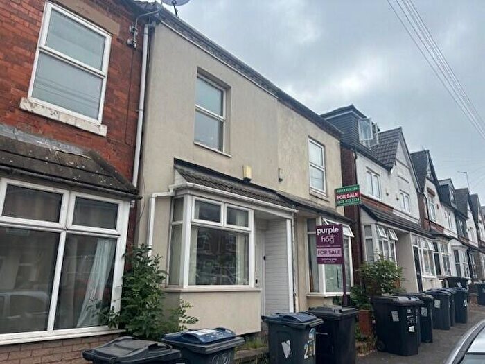 5 Bedroom Terraced House For Sale In Heeley Road, Selly Oak, B29