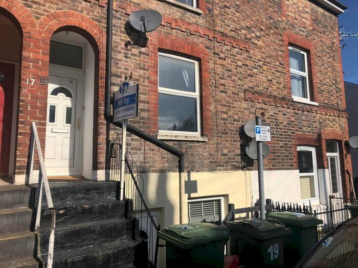 1 Bedroom Flat To Rent In Norman Road, Tunbridge Wells, Kent, TN1