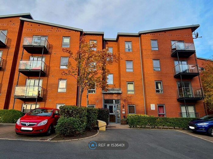 2 Bedroom Flat To Rent In Bouverie Court, Leeds, LS9