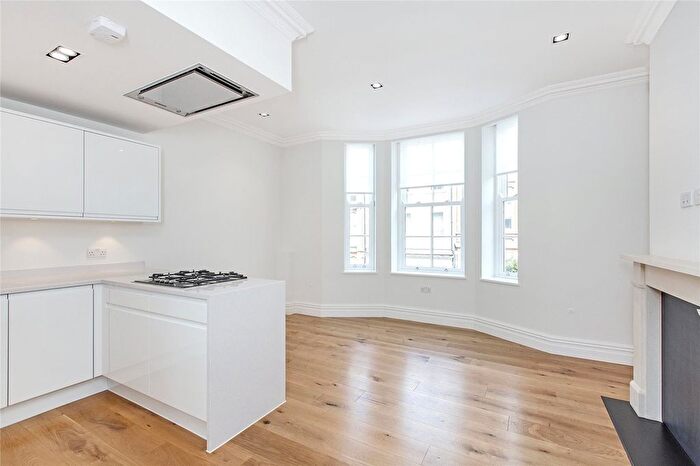 1 Bedroom Flat To Rent In New Cavendish Street, Marylebone, London, W1G