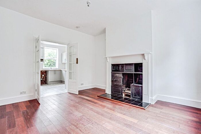 2 Bedroom Terraced House For Sale In Crab Lane, Newmillerdam, Wakefield, WF2