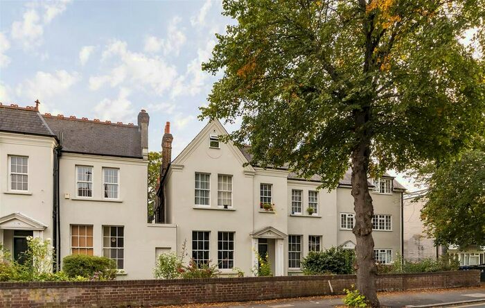 1 Bedroom Flat To Rent In Madeley Road, Ealing, W5