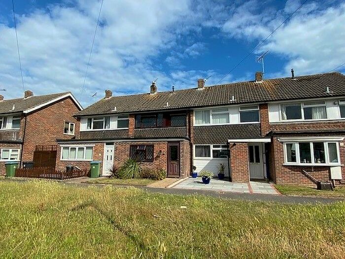 3 Bedroom Terraced House To Rent In Ivy Crescent, Bognor Regis, West Sussex, PO22