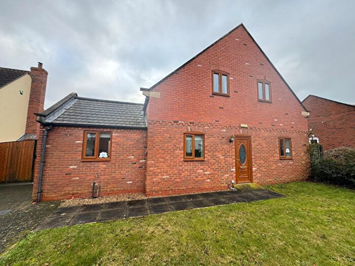 7 Bedroom Property For Sale In Heynings Close, Knaith Park, Gainsborough, Lincolnshire, DN21