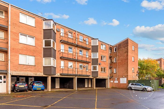 1 Bedroom Flat For Sale In Coed Edeyrn, Llanedeyrn, Cardiff, CF23