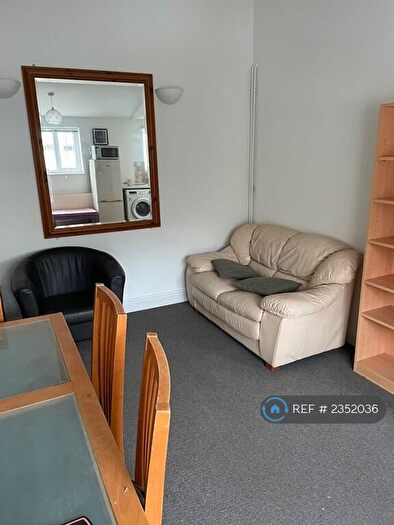 1 Bedroom Flat To Rent In Alpha Terrace, Trumpington, Cambridge, CB2