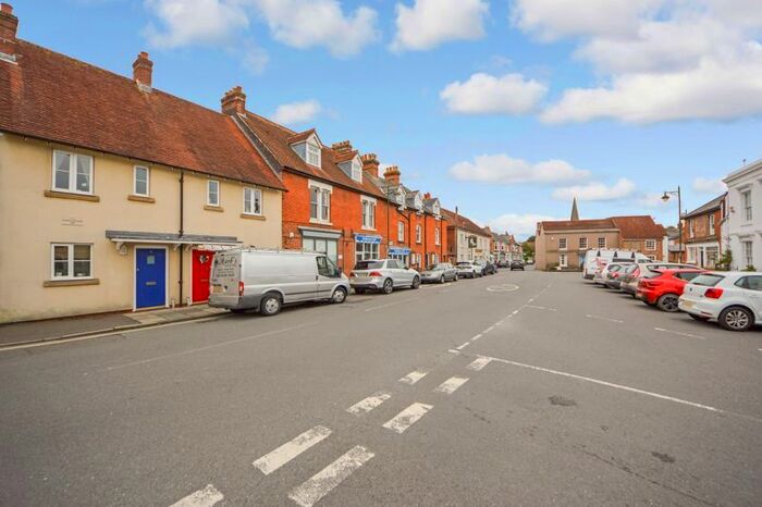 3 Bedroom Maisonette To Rent In The Square, Westbourne, Emsworth, PO10