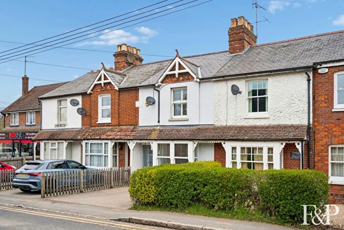 2 Bedroom Terraced House For Sale In Cores End Road, Bourne End, SL8