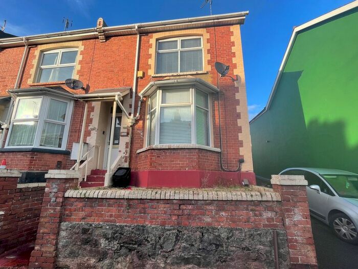 2 Bedroom End Of Terrace House To Rent In St. Michaels Road, Paignton, TQ4
