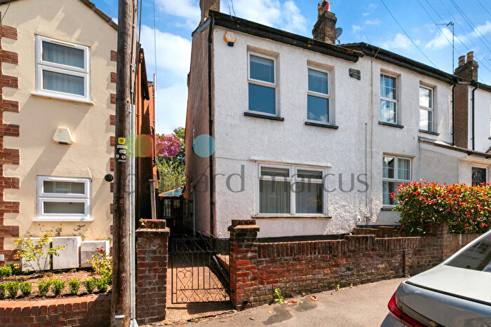 2 Bedroom House To Rent In St Peters Street, South Croydon, CR2