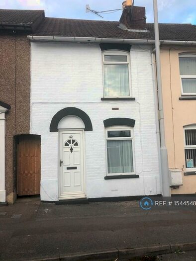 2 Bedroom Terraced House To Rent In St. Pauls Street, Sittingbourne, ME10