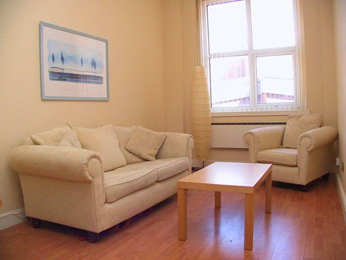 1 Bedroom Flat To Rent In Tower House, City Centre, NE1