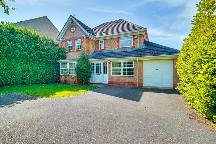 4 Bedroom Detached House To Rent In Pond Close, Huntingdon, PE29