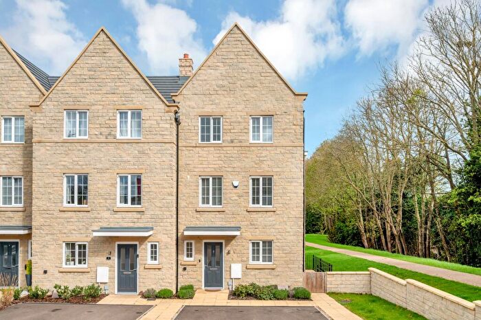 4 Bedroom Town House For Sale In Sovereign Way, Stamford, PE9