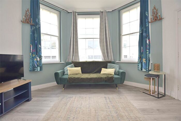 1 Bedroom Apartment To Rent In Bennington Street, Cheltenham, Gloucestershire, GL50