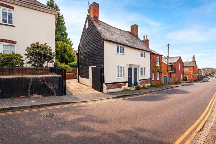 3 Bedroom End Of Terrace House For Sale In Lower Dagnall Street, St. Albans, Hertfordshire, AL3